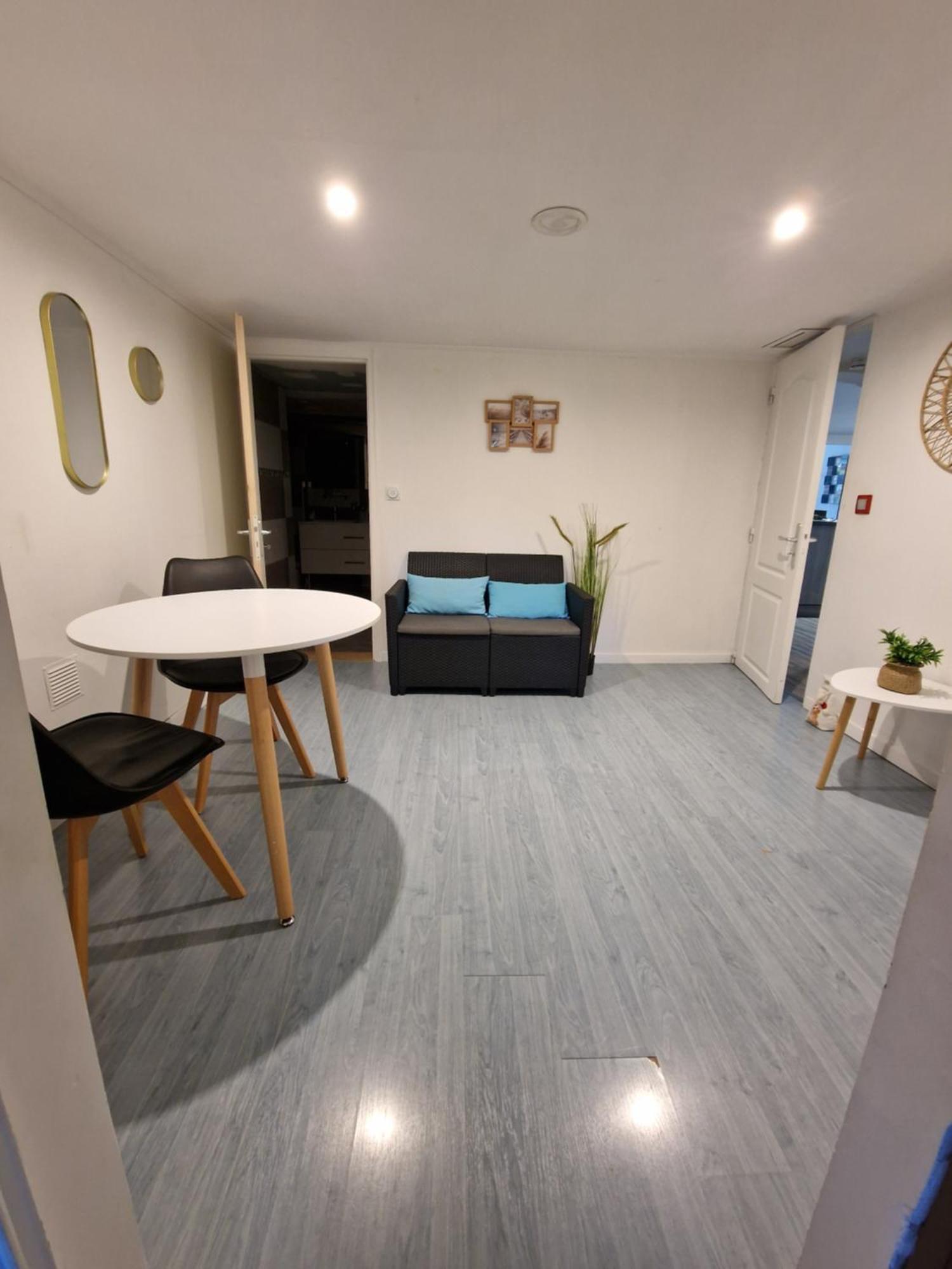 Chambre Chez L Habitant Petit Dejeuner Compris Fréjus Dış mekan fotoğraf