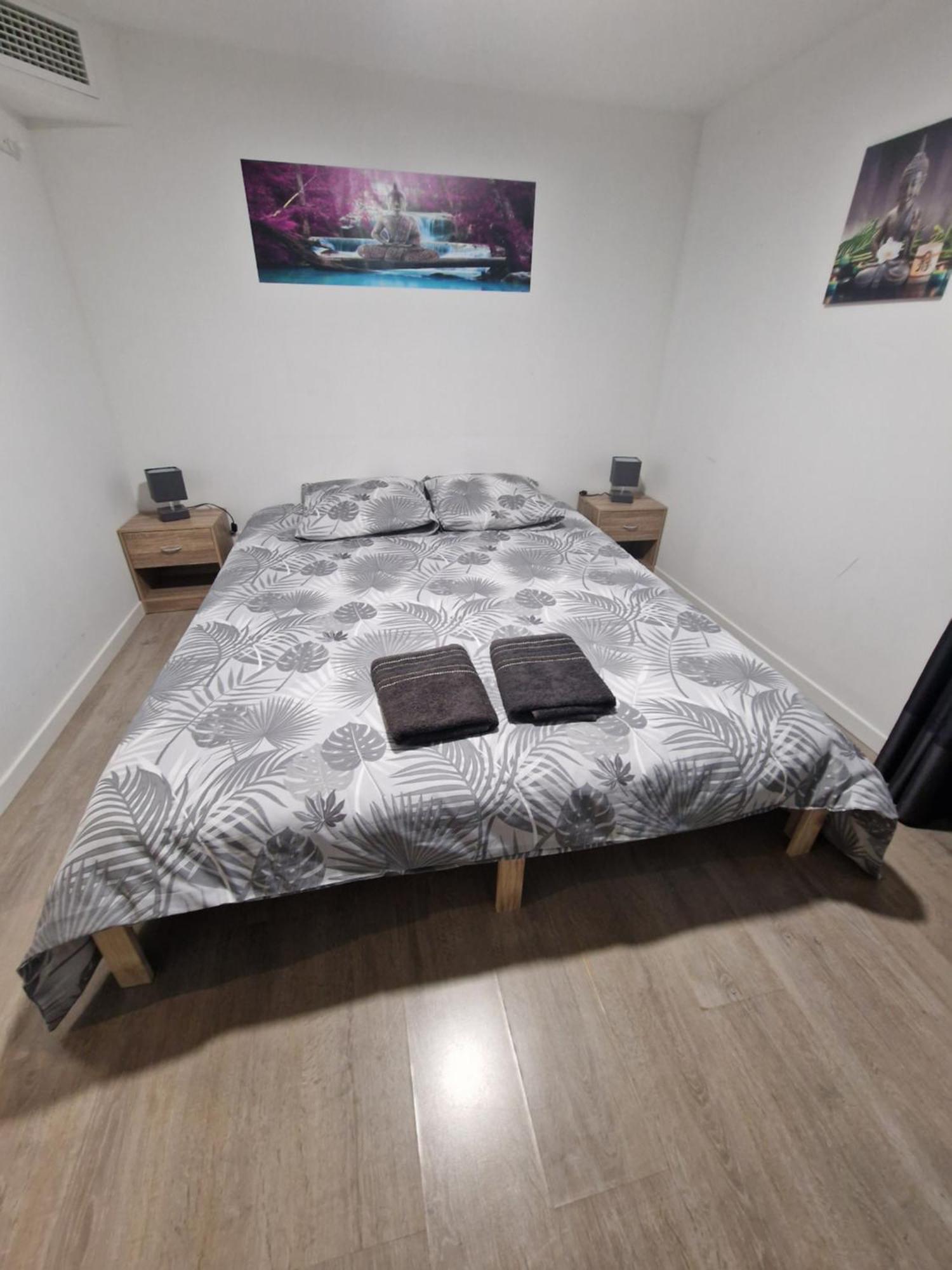 Chambre Chez L Habitant Petit Dejeuner Compris Fréjus Dış mekan fotoğraf